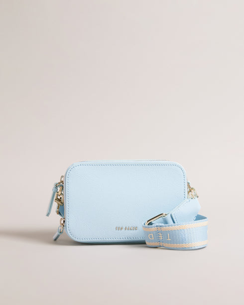 {{ product.type }} - Ted Baker London - Kosovo - STUNNIE